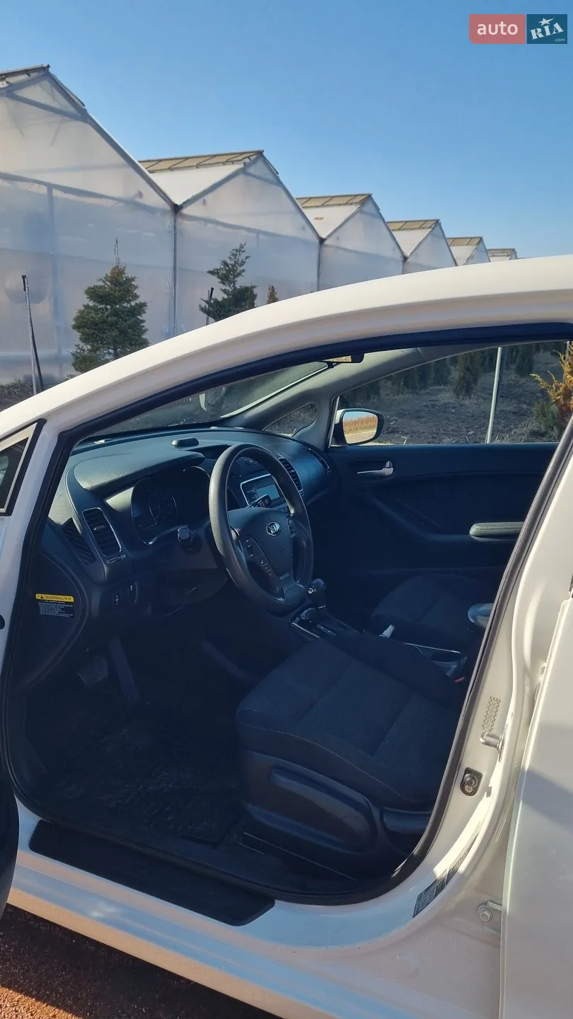 2016 Kia Forte - мініатюра 8