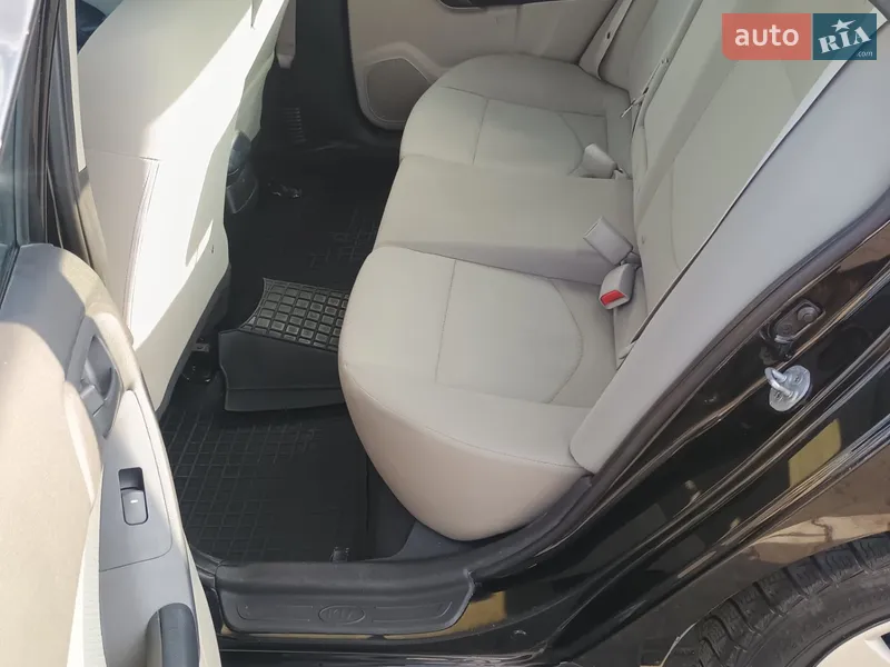 Kia Forte 2011 VIN KNAFU4A26B5416160 фото оголошення 7 з 42