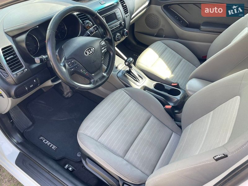 Седан Kia Forte 2014 в Александрие фото 9 Седан Kia Forte 2014 в Александрие