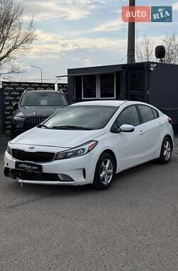 Седан Kia Forte 2016 в Киеве