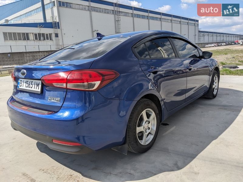 Седан Kia Forte 2017 в Кременчуге