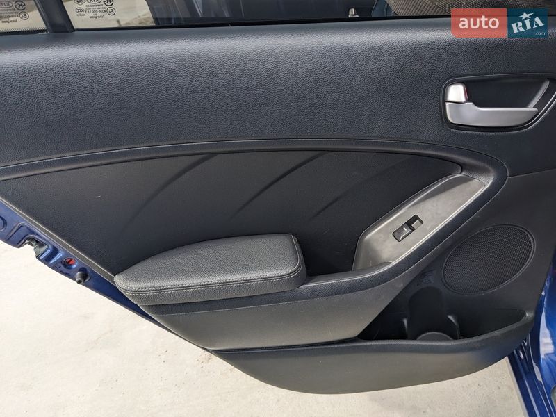 Седан Kia Forte 2017 в Кременчуге