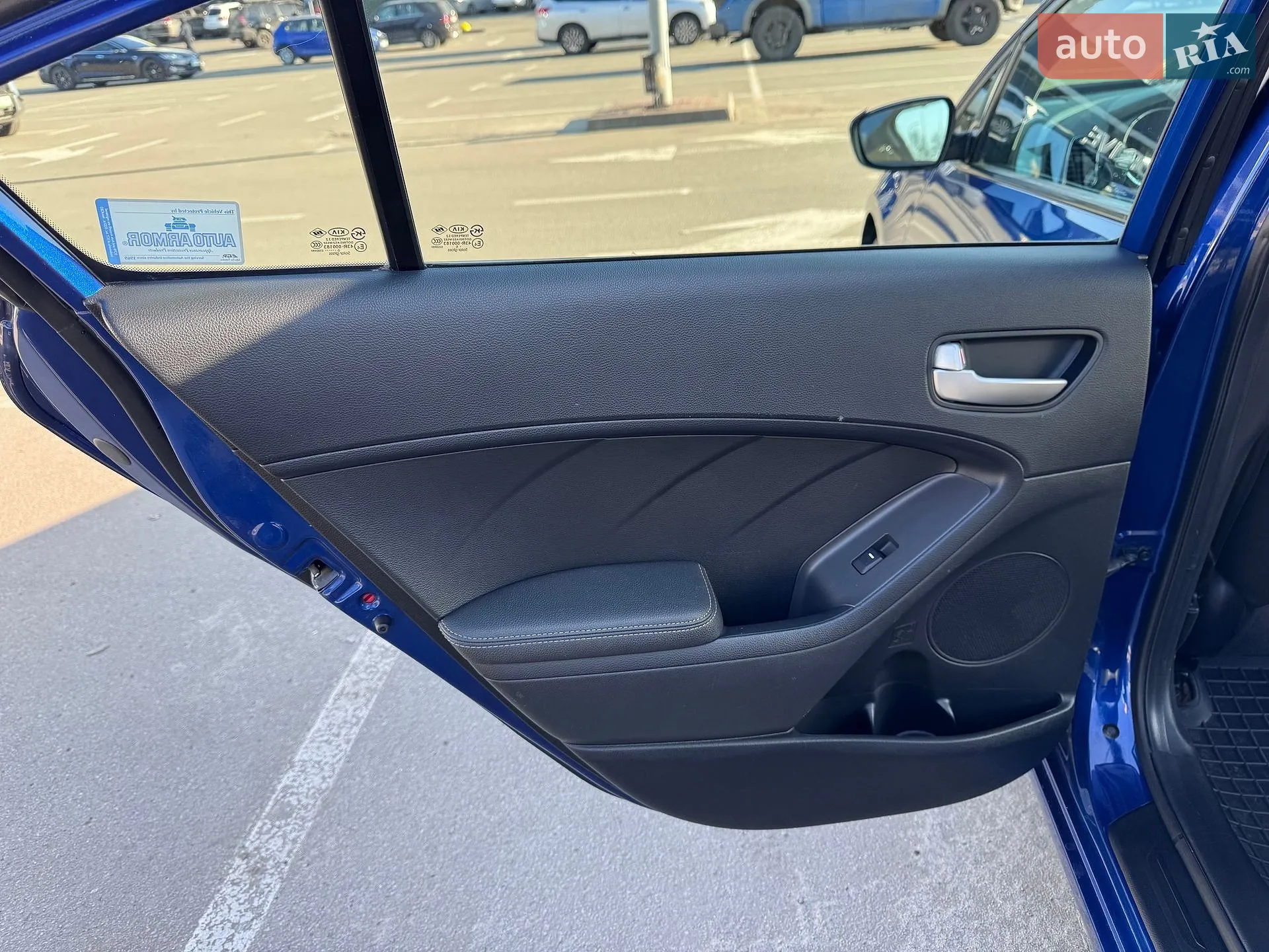 2016 Kia Forte - мініатюра 17