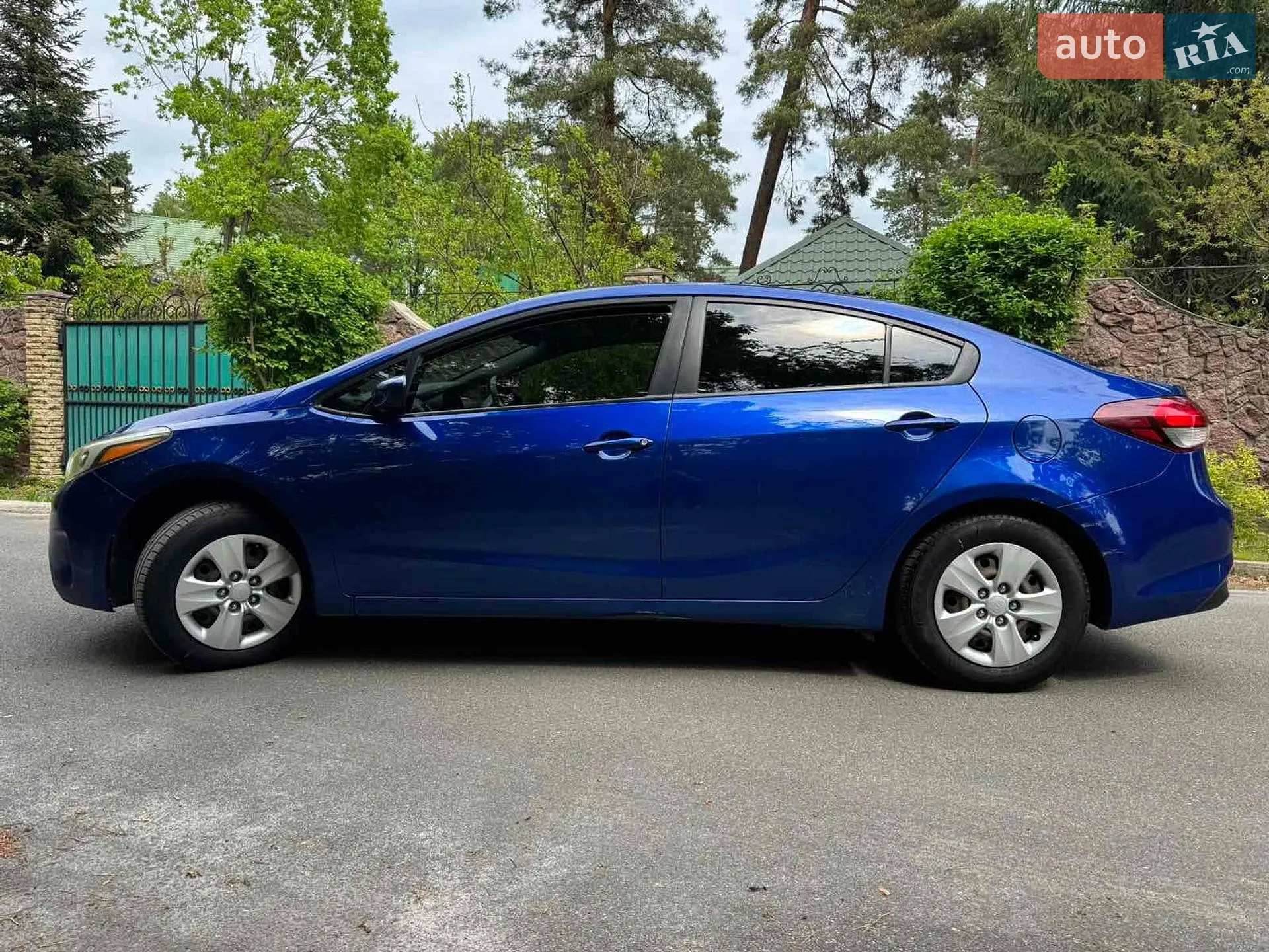 2017 Kia Forte - мініатюра 4