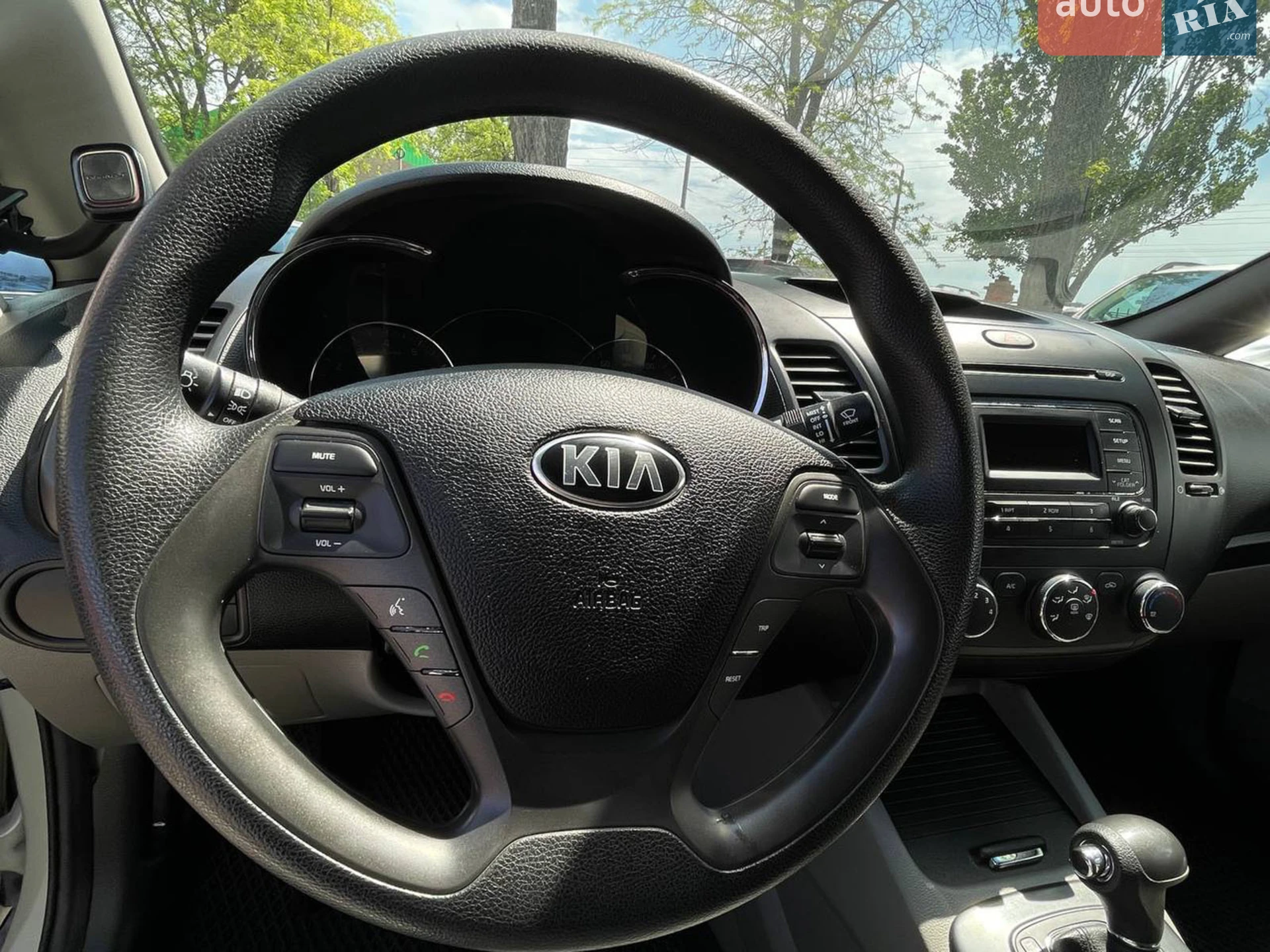 2015 Kia Forte - мініатюра 26