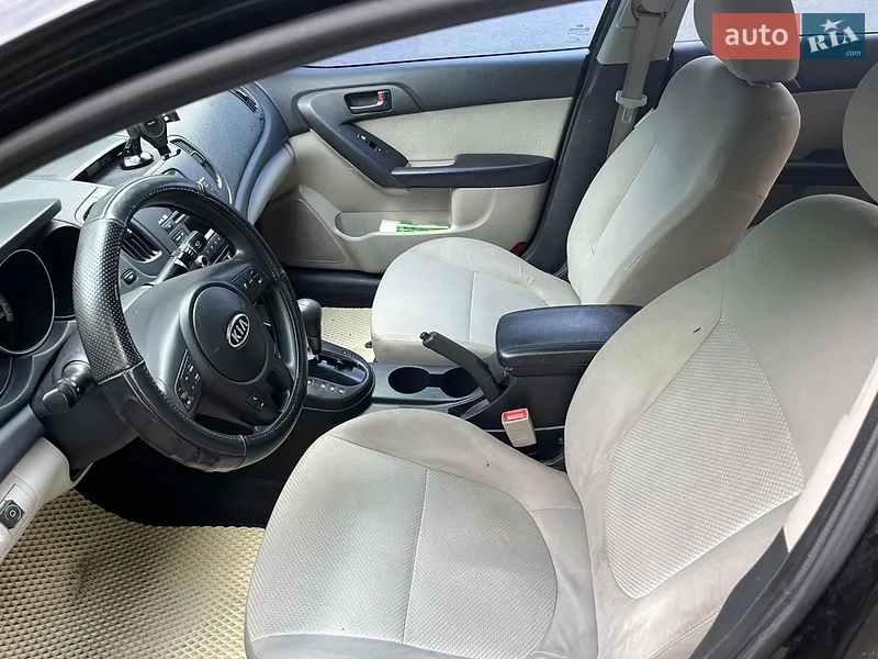 Kia Forte 2009 VIN KNAFU4A23A5830656 фото оголошення 14 з 67