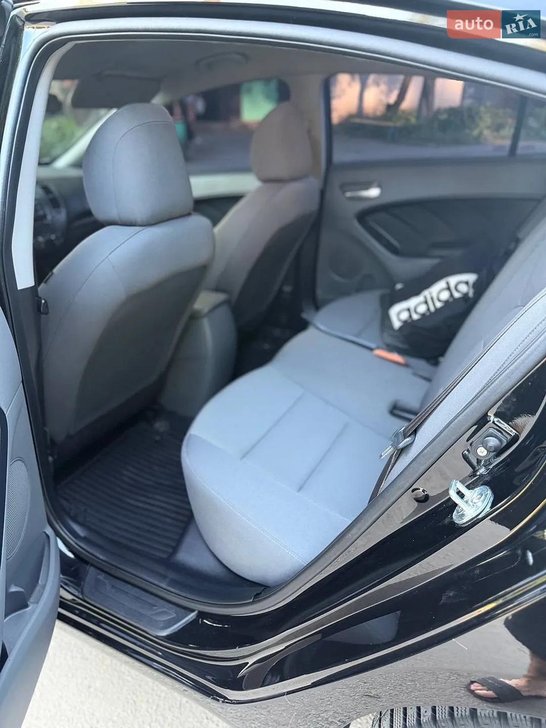 2016 Kia Forte - мініатюра 3