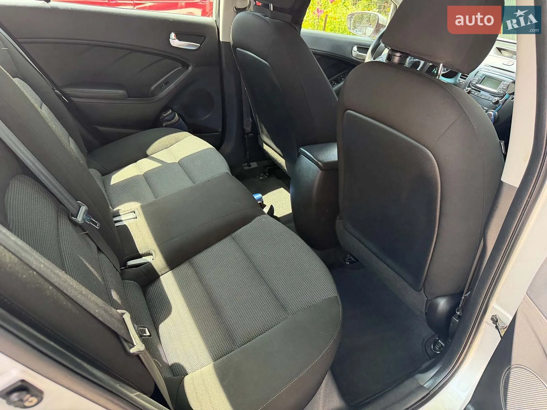 2016 Kia Forte - мініатюра 18