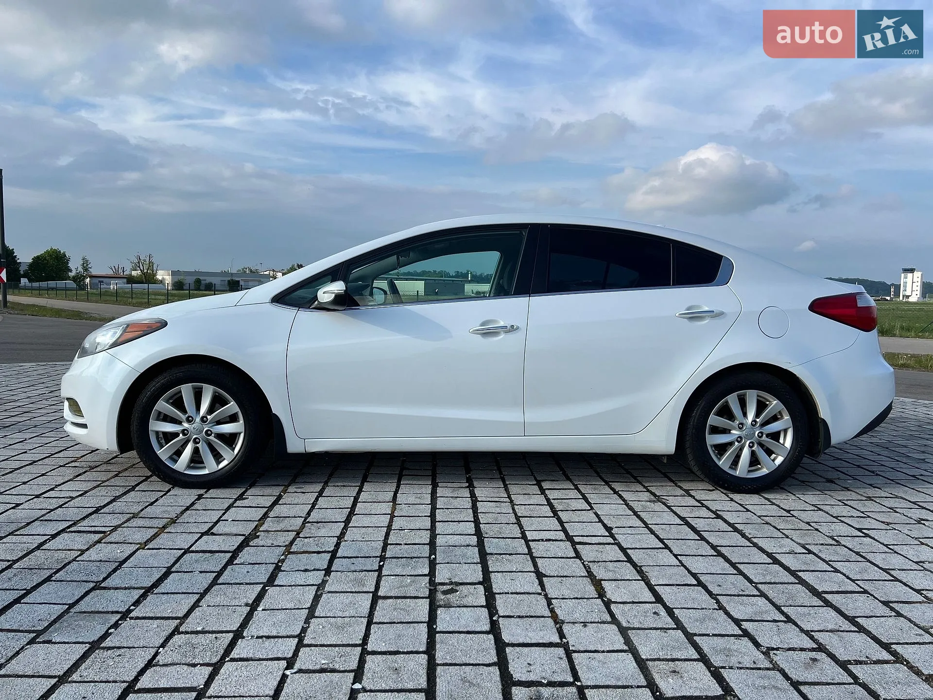2014 Kia Forte - мініатюра 3