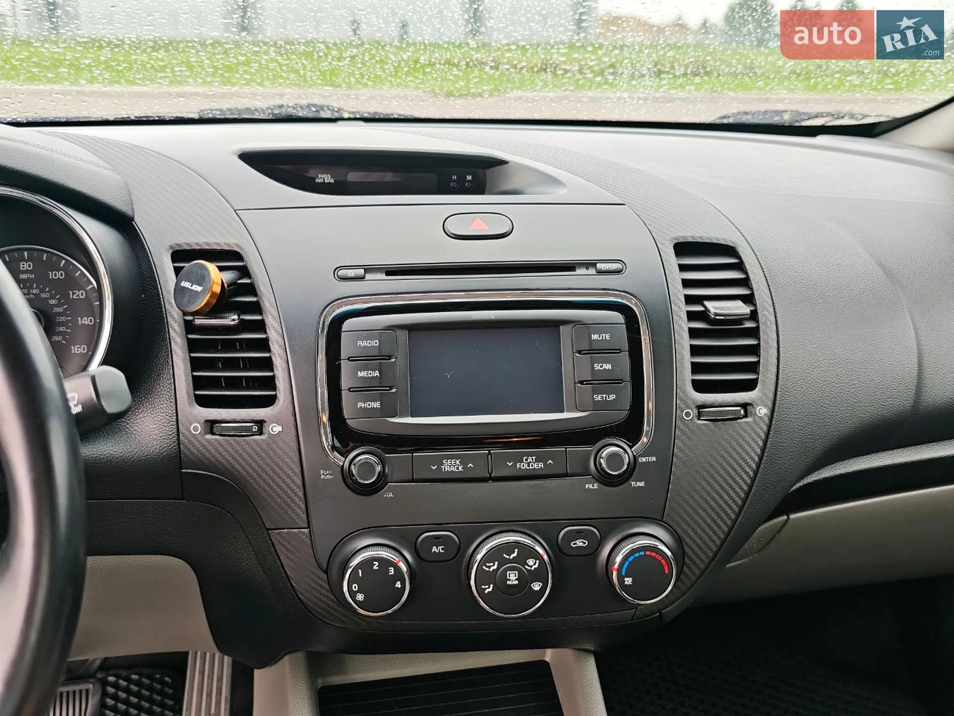 2014 Kia Forte - мініатюра 23