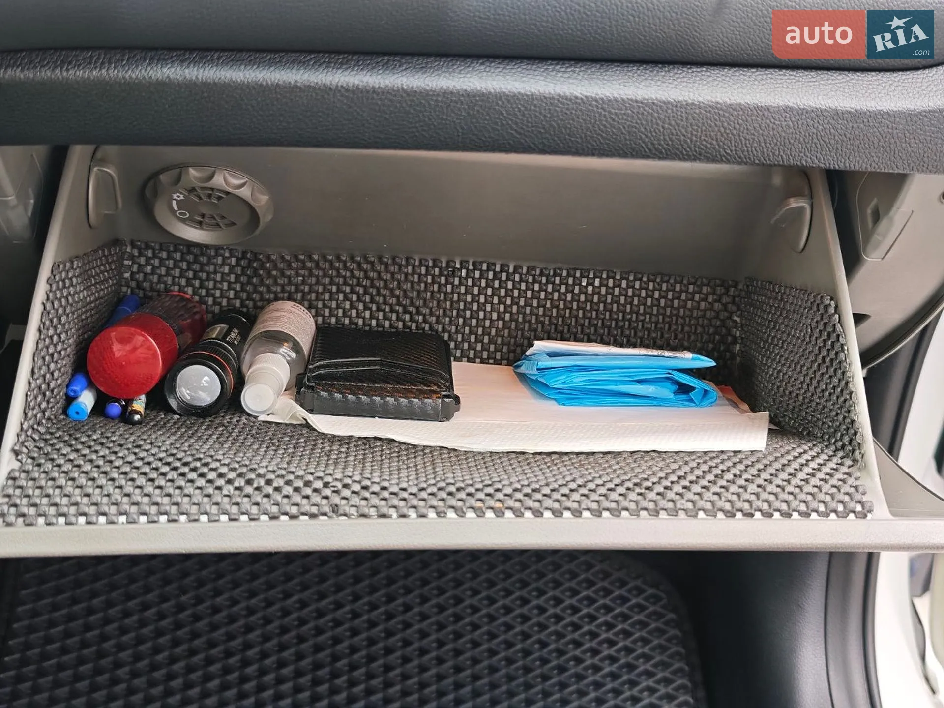 2014 Kia Forte - мініатюра 28