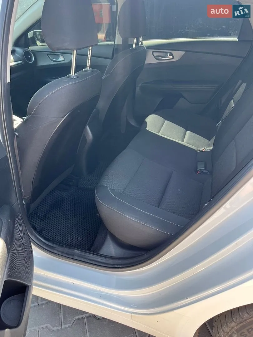 2018 Kia Forte - мініатюра 11