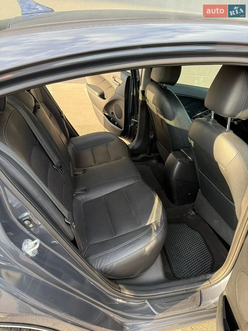 2014 Kia Forte - мініатюра 14