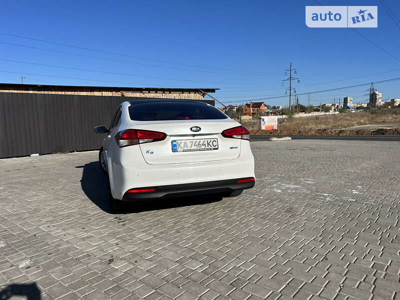 Седан Kia K3 2016 в Одессе