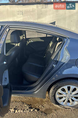 Седан Kia K3 2015 в Киеве