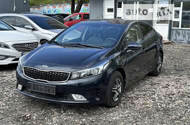 Седан Kia K3 2016 в Киеве