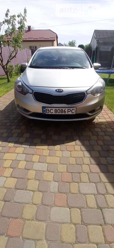 Седан Kia K3 2015 в Львове