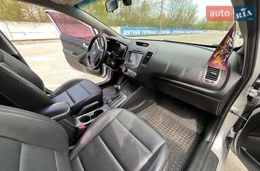 Седан Kia K3 2015 в 