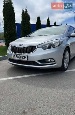 Седан Kia K3 2015 в 
