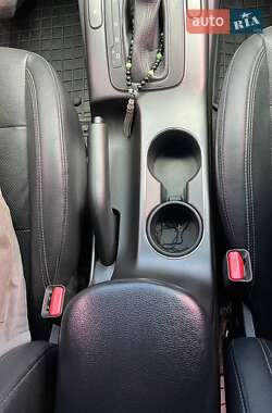 Седан Kia K3 2015 в 