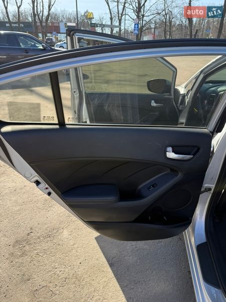 Седан Kia K3 2016 в Киеве