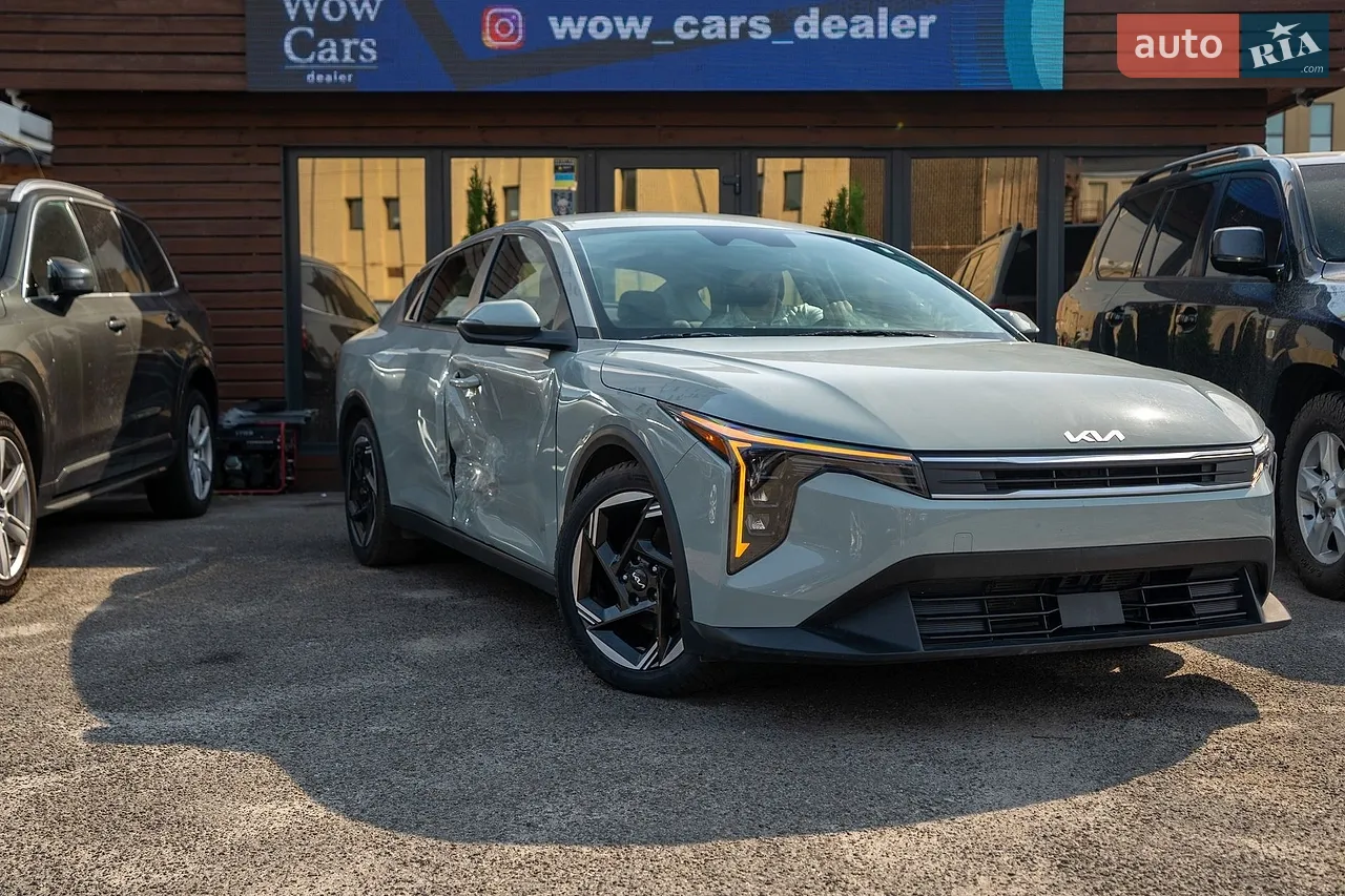 2024 Tesla Model Y - мініатюра 32