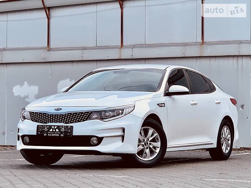 Седан Kia K5 2015 в Одесі