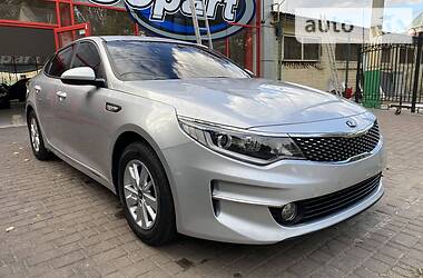 Kia K5 2016