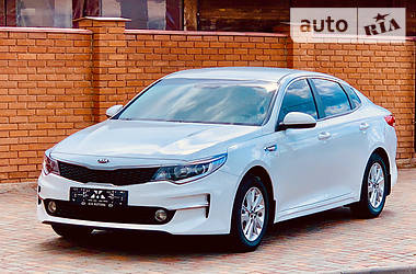 Kia K5 2016