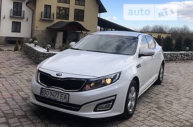 Седан Kia K5 2014 в Тернополе