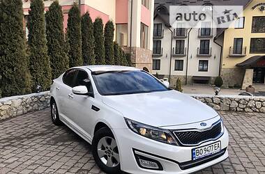 Седан Kia K5 2014 в Тернополе