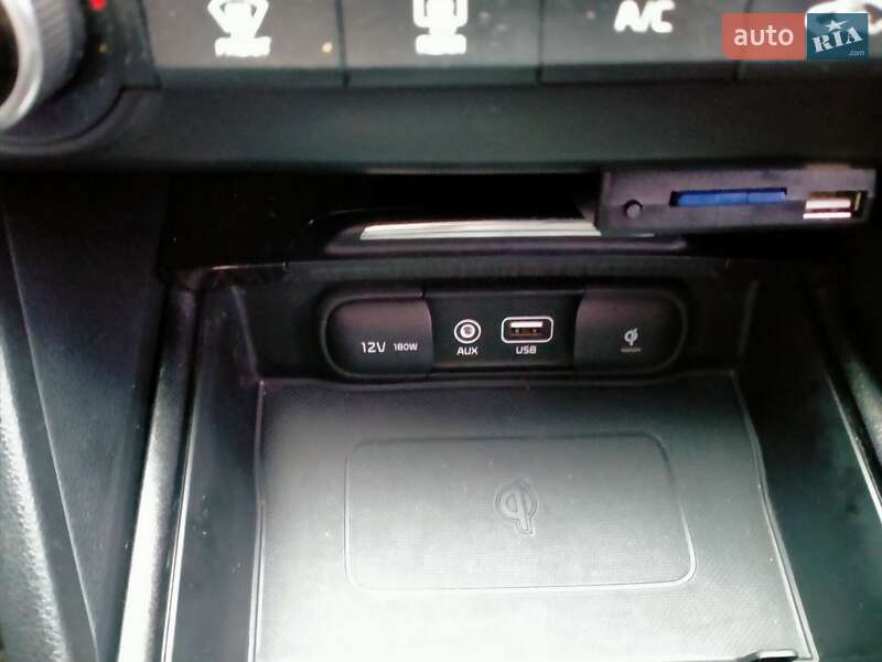 Седан Kia K5 2015 в Барышевке фото 52 Седан Kia K5 2015 в Барышевке