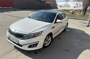 Седан Kia K5 2014 в Шепетівці