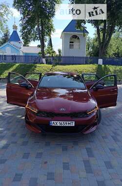 Седан Kia K5 2020 в Києві