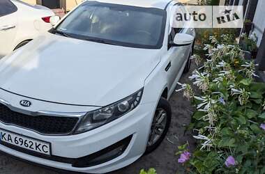 Седан Kia K5 2013 в Киеве