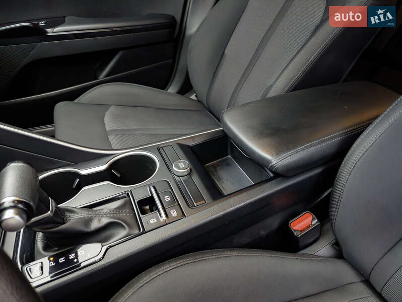 Седан Kia K5 2020 в Киеве фото 17 Седан Kia K5 2020 в Киеве