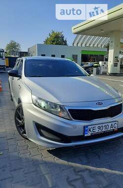 Седан Kia K5 2012 в Дніпрі