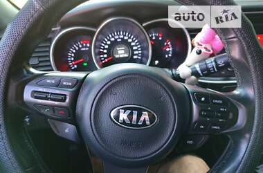 Седан Kia K5 2014 в Одесі