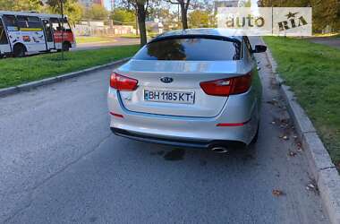 Седан Kia K5 2014 в Одесі