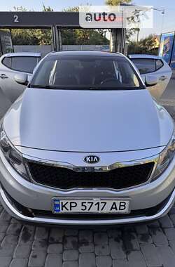 Седан Kia K5 2013 в Запорожье