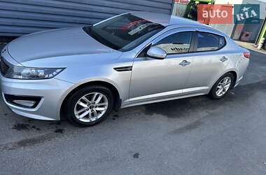 Седан Kia K5 2013 в Кропивницком