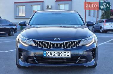 Седан Kia K5 2017 в Тернополе