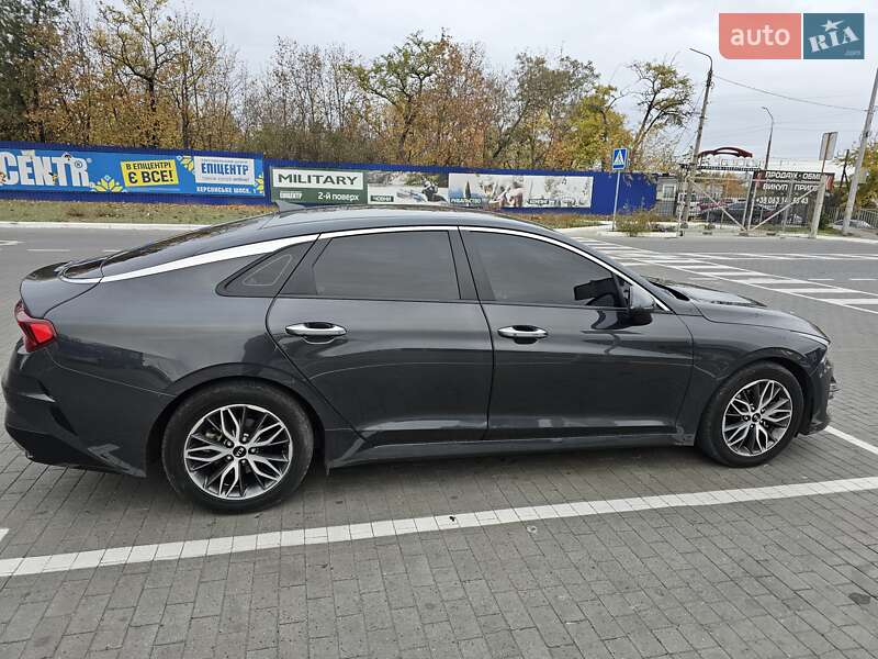 Седан Kia K5 2019 в Николаеве