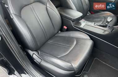 Седан Kia K5 2016 в 