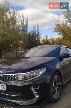 Седан Kia K5 2015 в Николаеве