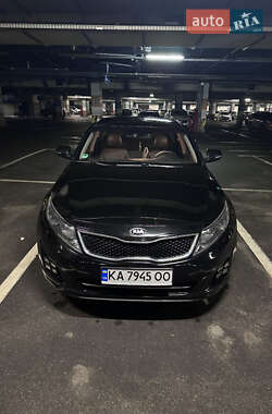 Седан Kia K5 2014 в 