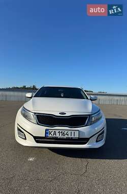 Седан Kia K5 2013 в Киеве