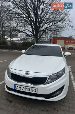 Kia K5 2011