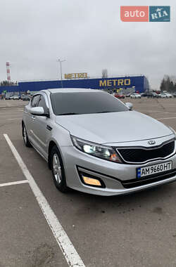 Седан Kia K5 2013 в 