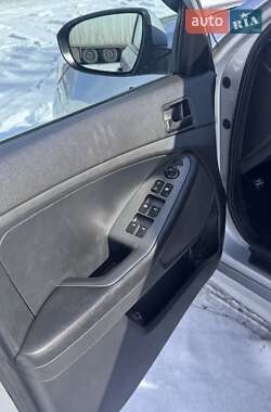 Седан Kia K5 2014 в 